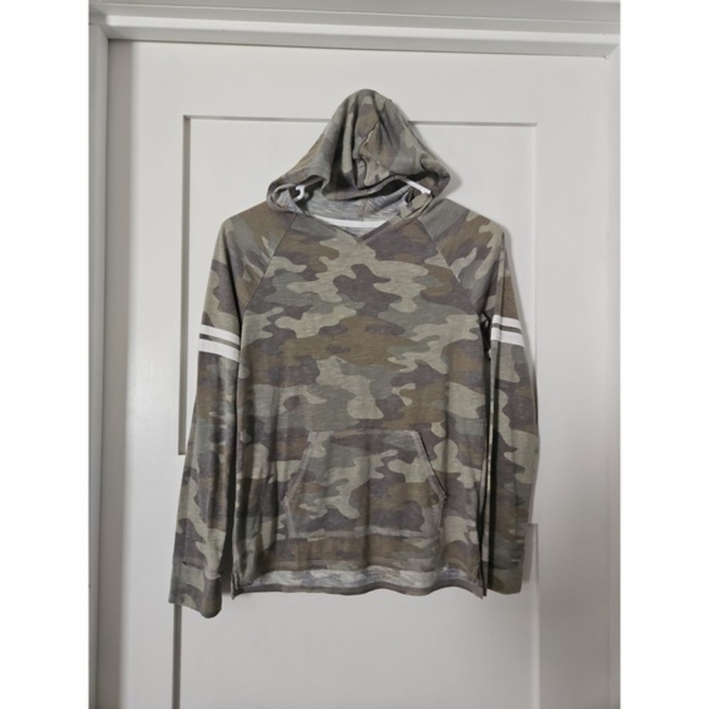 Mudd Girls' Camo Hooded Long‎ Sleeve T-Shirt w- Varsity Stripes Girls Size 14